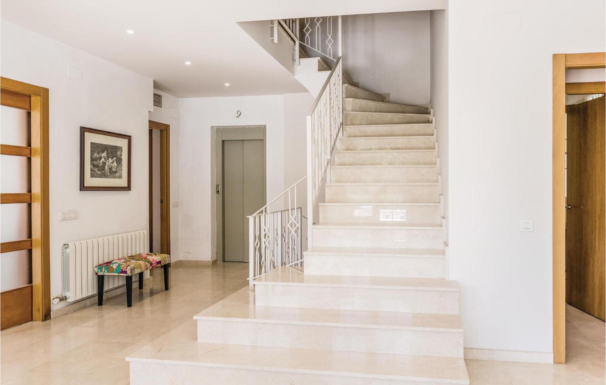Nice Home In Cabrils With House A Mountain View Extérieur photo